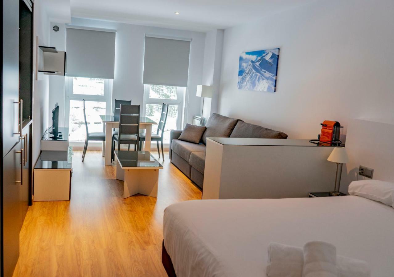 Luxury The Lodge Arinsal Ribasol Park ภายนอก รูปภาพ